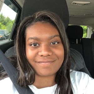 Meet your Posher, Cortni